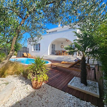 The Three Flowers Pool House Trogir Bagian luar foto
