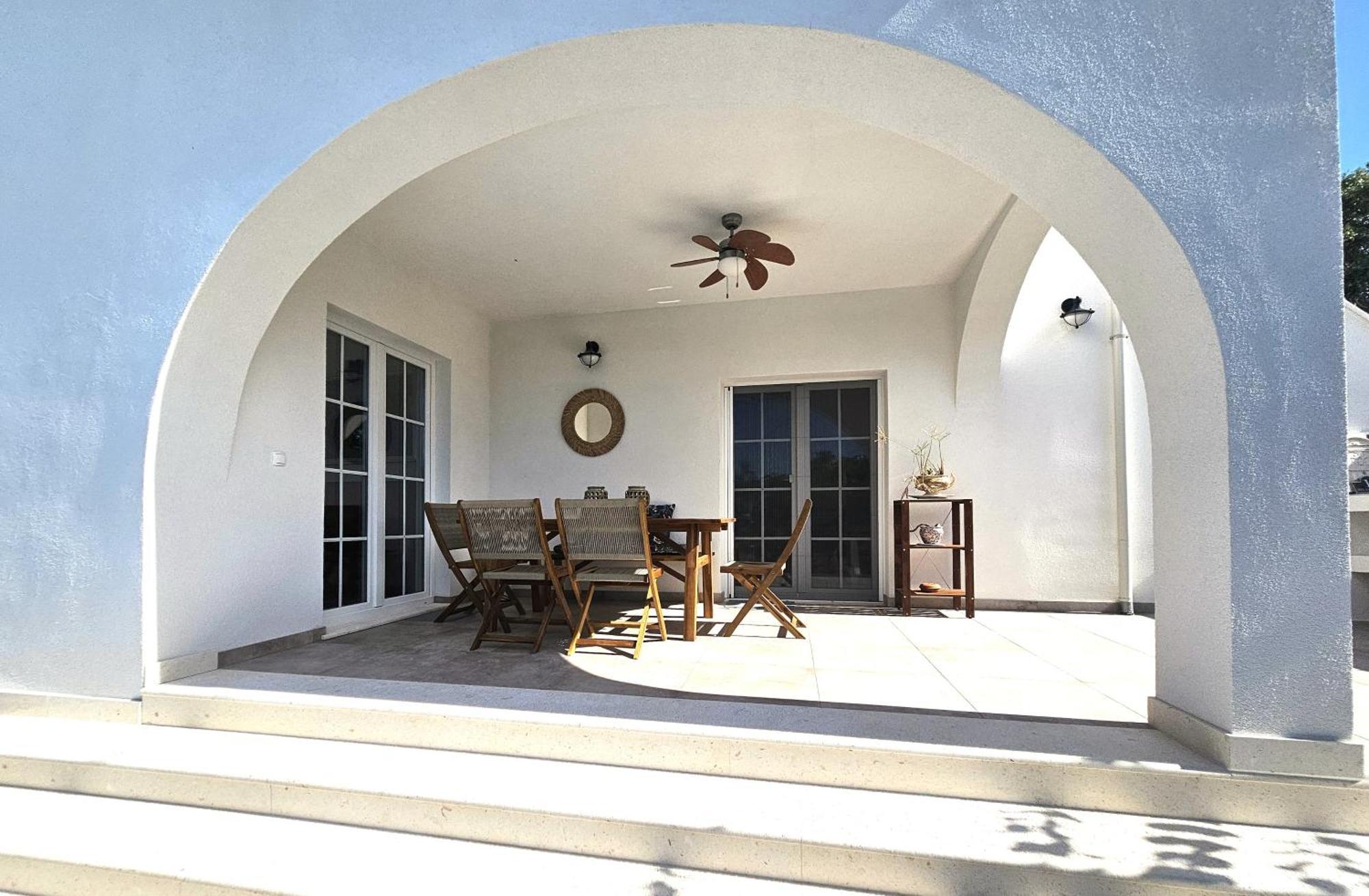 The Three Flowers Pool House Trogir Bagian luar foto