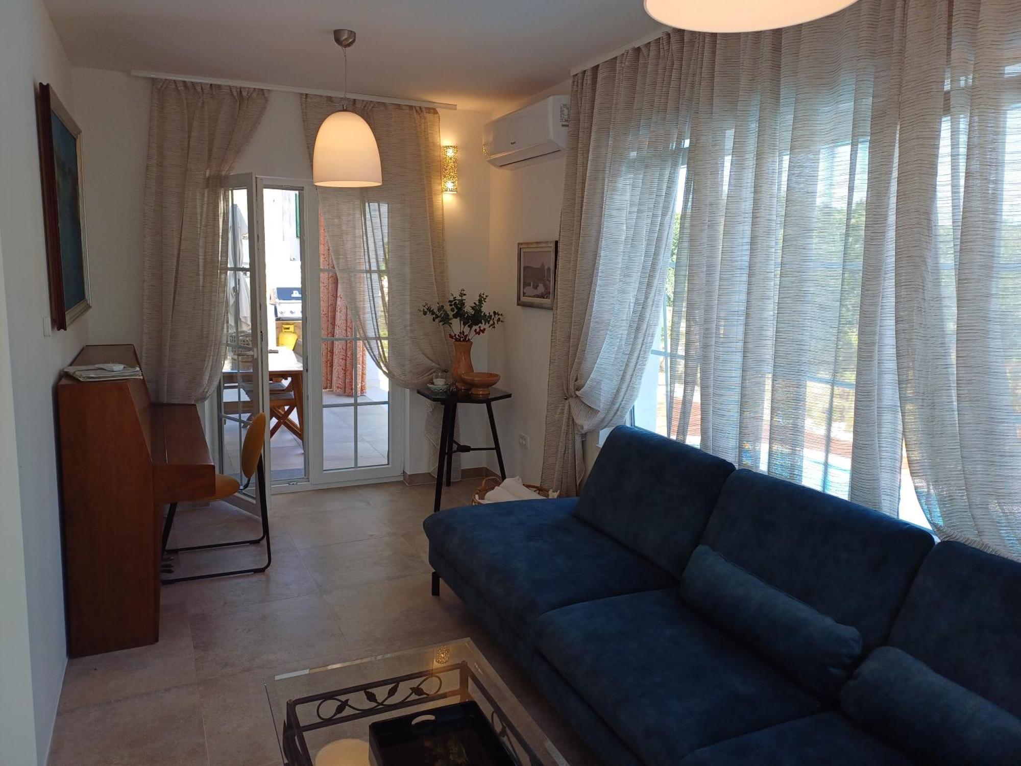 The Three Flowers Pool House Trogir Bagian luar foto