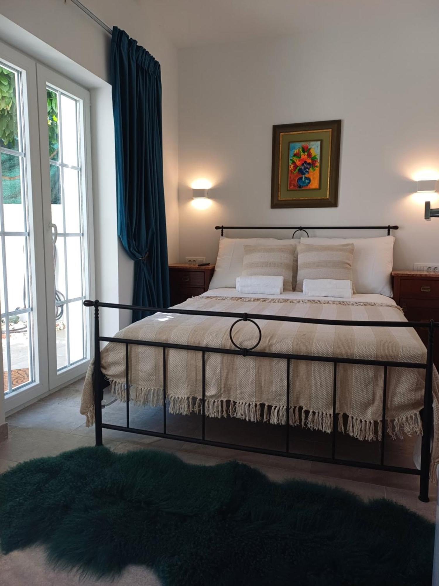 The Three Flowers Pool House Trogir Bagian luar foto