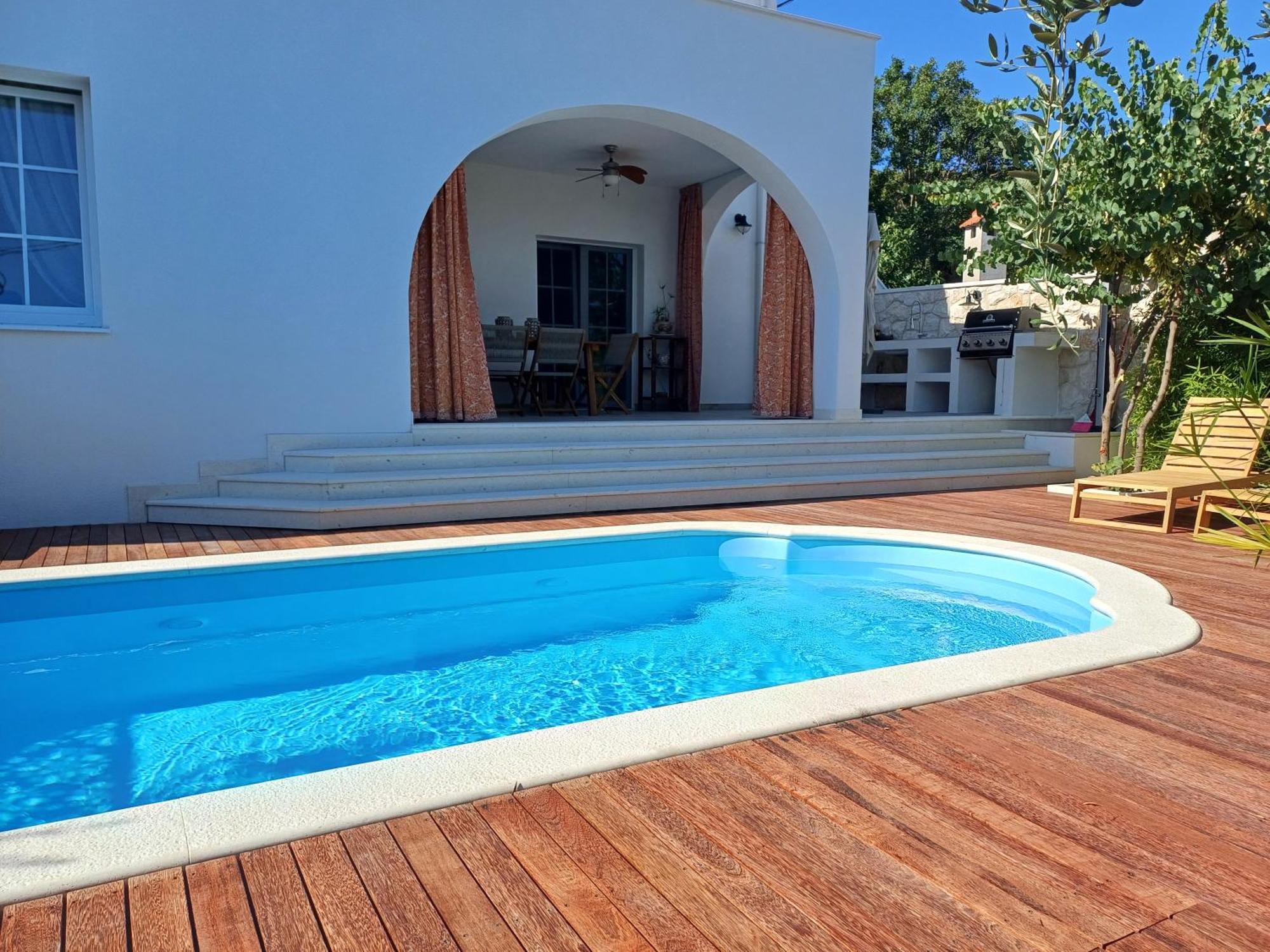 The Three Flowers Pool House Trogir Bagian luar foto